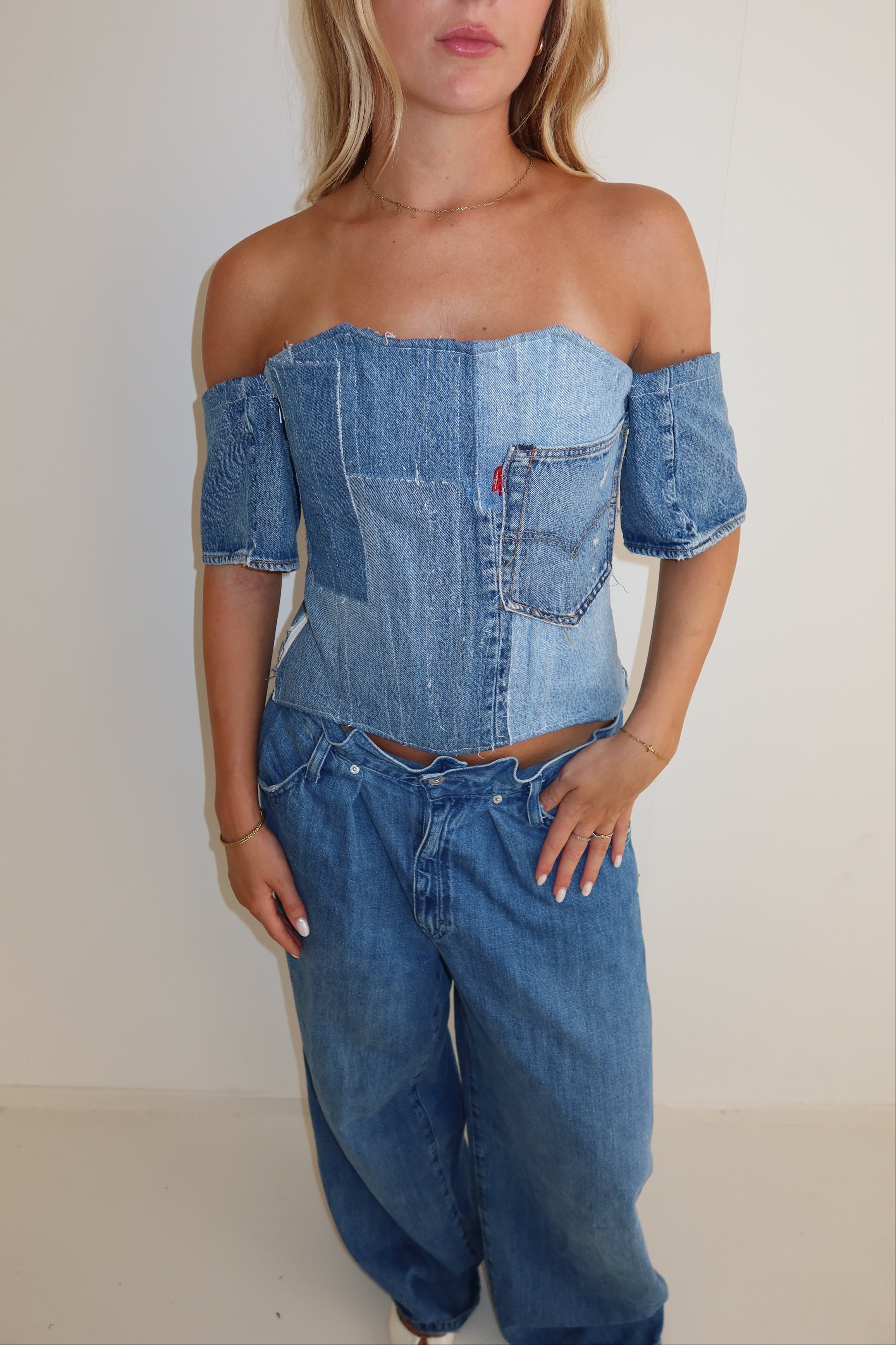 ‘CLASSY’ Levi's reworked top
