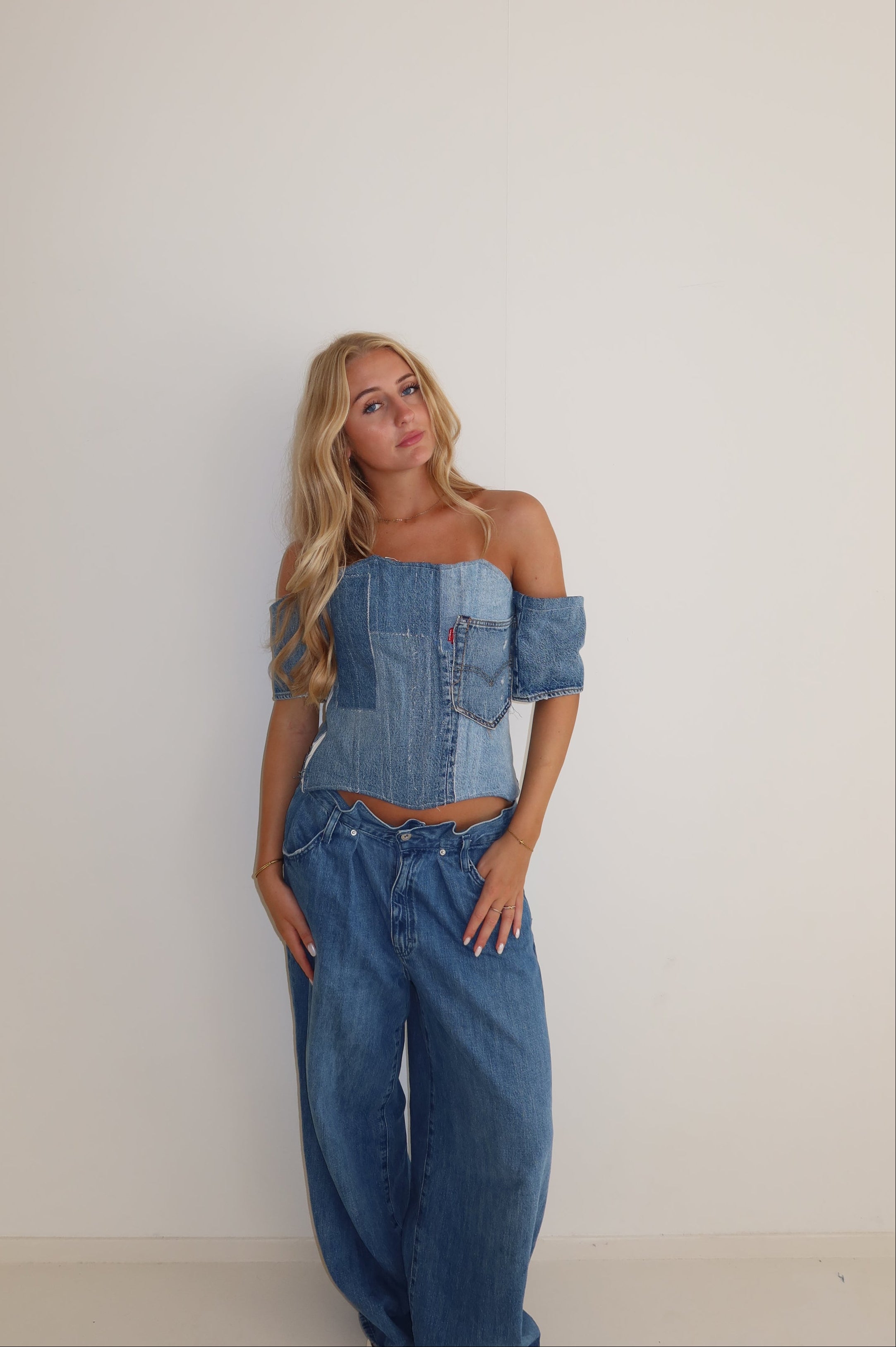 ‘CLASSY’ Levi's reworked top